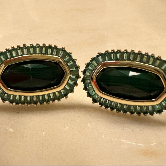 Kendra Scott Green and Gold Earrings - Picture 3 of 3